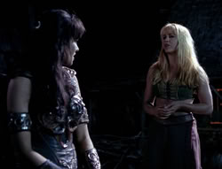 extant_XenaWarriorPrincess_4x03_AFamilyAffair_03557