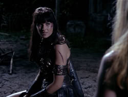 extant_XenaWarriorPrincess_4x03_AFamilyAffair_03578