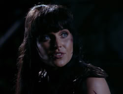 extant_XenaWarriorPrincess_4x03_AFamilyAffair_03612