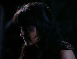 extant_XenaWarriorPrincess_4x03_AFamilyAffair_03631