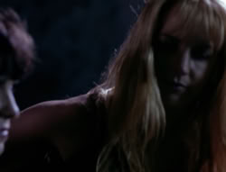 extant_XenaWarriorPrincess_4x03_AFamilyAffair_03639