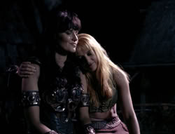 extant_XenaWarriorPrincess_4x03_AFamilyAffair_03643