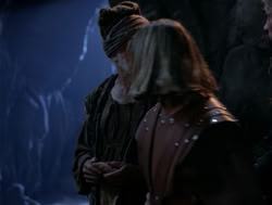 extant_XenaWarriorPrincess_4x05-AGoodDay_02223