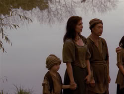 extant_XenaWarriorPrincess_4x05-AGoodDay_03277