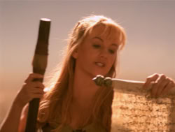 extant_XenaWarriorPrincess_4x06-ATaleOfTwoMuses_0023
