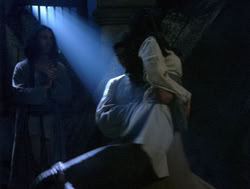 extant_XenaWarriorPrincess_4x06-ATaleOfTwoMuses_0157
