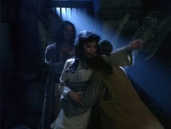 extant_XenaWarriorPrincess_4x06-ATaleOfTwoMuses_0159