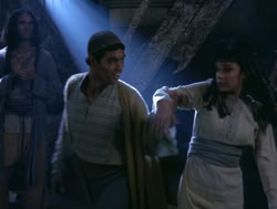 extant_XenaWarriorPrincess_4x06-ATaleOfTwoMuses_0177