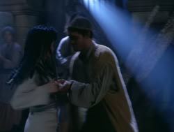 extant_XenaWarriorPrincess_4x06-ATaleOfTwoMuses_0179