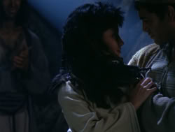 extant_XenaWarriorPrincess_4x06-ATaleOfTwoMuses_0183