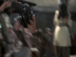 extant_XenaWarriorPrincess_4x06-ATaleOfTwoMuses_0320