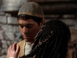 extant_XenaWarriorPrincess_4x06-ATaleOfTwoMuses_0554