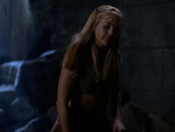 extant_XenaWarriorPrincess_4x06-ATaleOfTwoMuses_0848