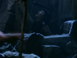 extant_XenaWarriorPrincess_4x06-ATaleOfTwoMuses_0862