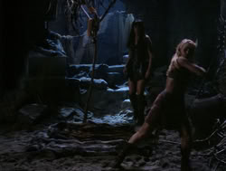 extant_XenaWarriorPrincess_4x06-ATaleOfTwoMuses_0872