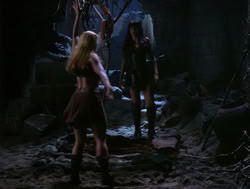 extant_XenaWarriorPrincess_4x06-ATaleOfTwoMuses_0874