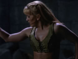 extant_XenaWarriorPrincess_4x06-ATaleOfTwoMuses_0893