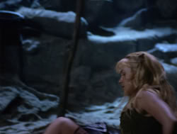 extant_XenaWarriorPrincess_4x06-ATaleOfTwoMuses_0902
