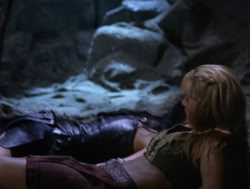 extant_XenaWarriorPrincess_4x06-ATaleOfTwoMuses_0903