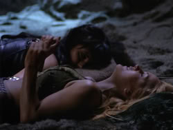 extant_XenaWarriorPrincess_4x06-ATaleOfTwoMuses_0935