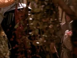 extant_XenaWarriorPrincess_4x06-ATaleOfTwoMuses_1147