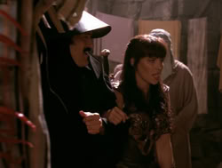 extant_XenaWarriorPrincess_4x06-ATaleOfTwoMuses_1149