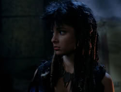 extant_XenaWarriorPrincess_4x06-ATaleOfTwoMuses_1774