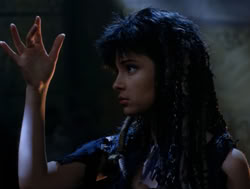 extant_XenaWarriorPrincess_4x06-ATaleOfTwoMuses_1786