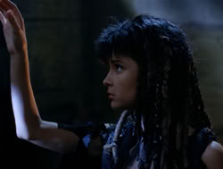 extant_XenaWarriorPrincess_4x06-ATaleOfTwoMuses_1790