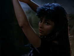 extant_XenaWarriorPrincess_4x06-ATaleOfTwoMuses_1814
