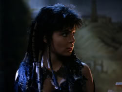 extant_XenaWarriorPrincess_4x06-ATaleOfTwoMuses_1860