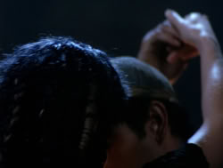extant_XenaWarriorPrincess_4x06-ATaleOfTwoMuses_1911
