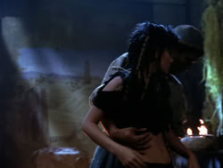 extant_XenaWarriorPrincess_4x06-ATaleOfTwoMuses_1941