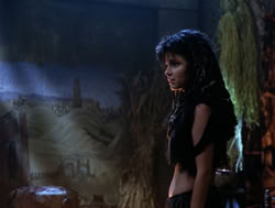 extant_XenaWarriorPrincess_4x06-ATaleOfTwoMuses_1947