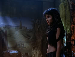 extant_XenaWarriorPrincess_4x06-ATaleOfTwoMuses_1948