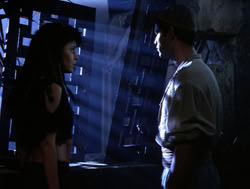 extant_XenaWarriorPrincess_4x06-ATaleOfTwoMuses_1957