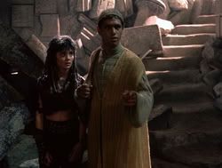 extant_XenaWarriorPrincess_4x06-ATaleOfTwoMuses_2065