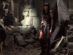 extant_XenaWarriorPrincess_4x06-ATaleOfTwoMuses_2092