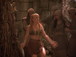 extant_XenaWarriorPrincess_4x06-ATaleOfTwoMuses_2572