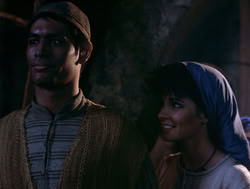 extant_XenaWarriorPrincess_4x06-ATaleOfTwoMuses_2853