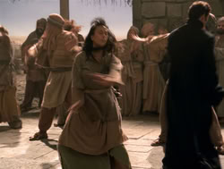 extant_XenaWarriorPrincess_4x06-ATaleOfTwoMuses_3411