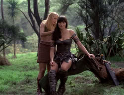 extant_XenaWarriorPrincess_4x07-LockedUpAndTiedDown_0018