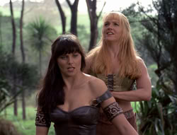 extant_XenaWarriorPrincess_4x07-LockedUpAndTiedDown_0033
