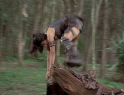 extant_XenaWarriorPrincess_4x07-LockedUpAndTiedDown_0087
