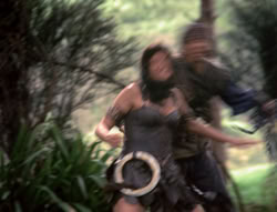 extant_XenaWarriorPrincess_4x07-LockedUpAndTiedDown_0096