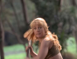 extant_XenaWarriorPrincess_4x07-LockedUpAndTiedDown_0110