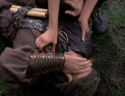 extant_XenaWarriorPrincess_4x07-LockedUpAndTiedDown_0131