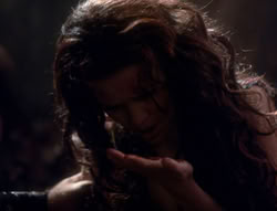 extant_XenaWarriorPrincess_4x07-LockedUpAndTiedDown_0191