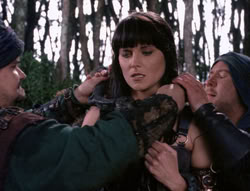 extant_XenaWarriorPrincess_4x07-LockedUpAndTiedDown_0300