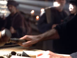 extant_XenaWarriorPrincess_4x07-LockedUpAndTiedDown_0335